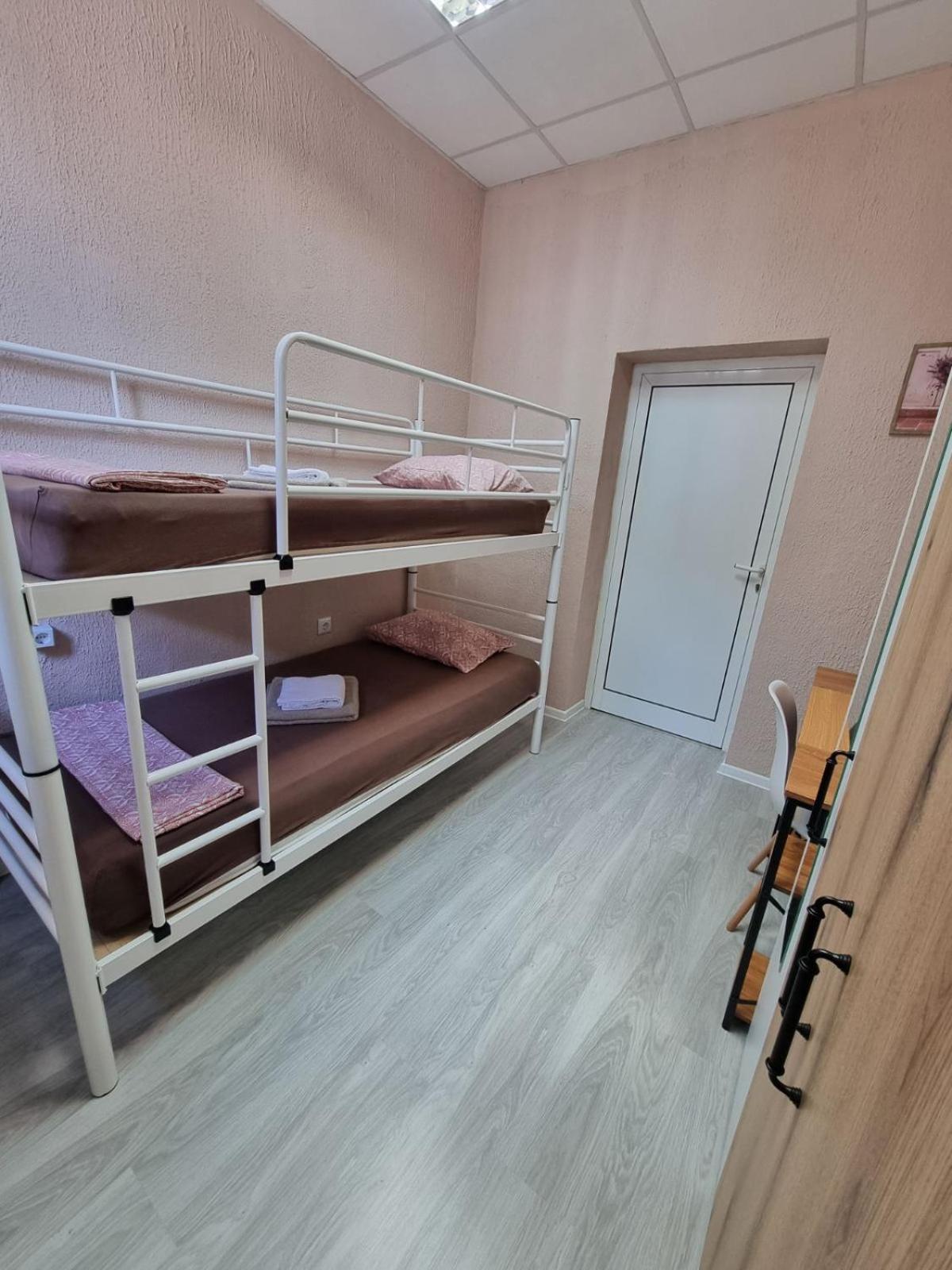 Lambo'S Corner Varna - Guest Rooms Ngoại thất bức ảnh